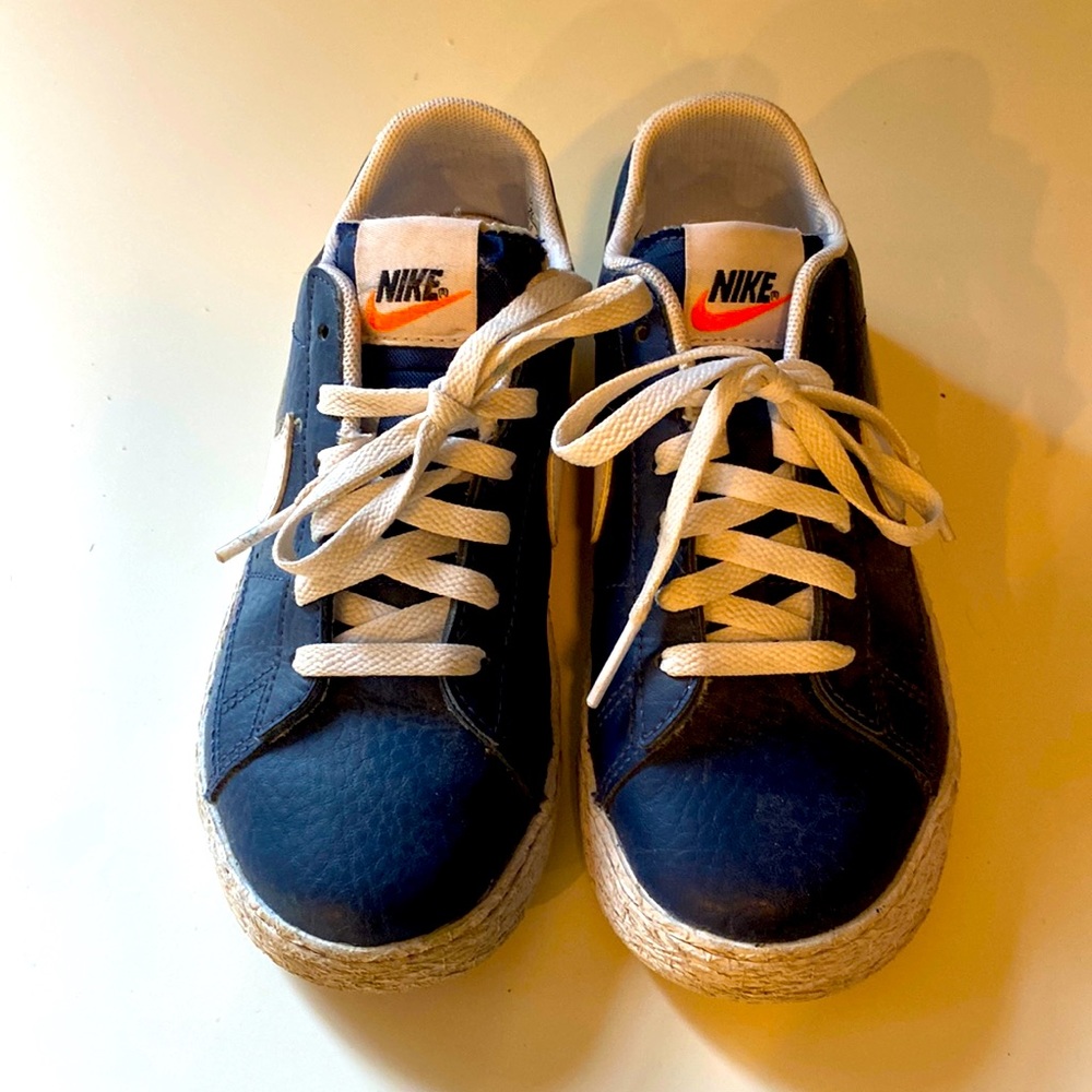 Nike sneakers - boys size 12